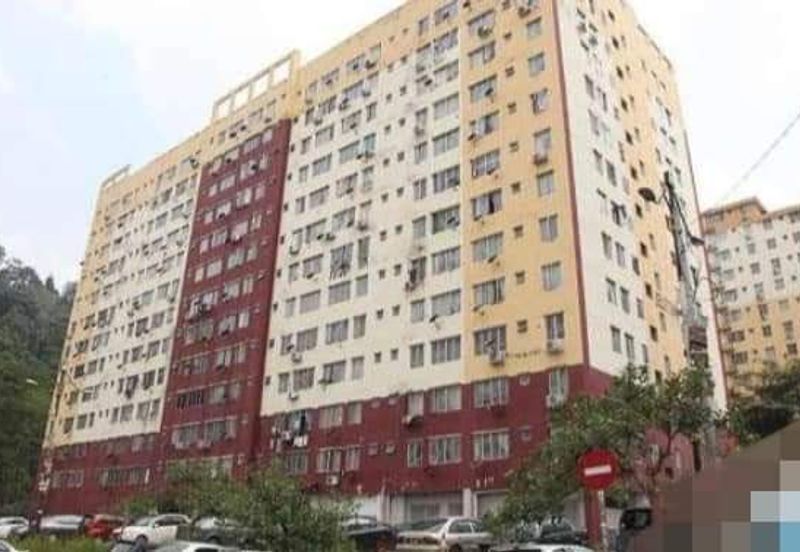 Apartment Jelutong Selayang Height BBSelayang