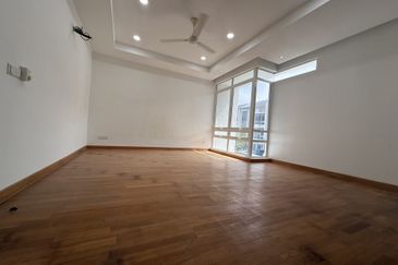 Duta Villa, Presint 14