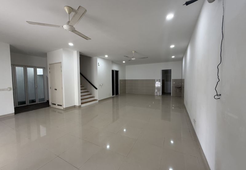 Duta Villa, Presint 14