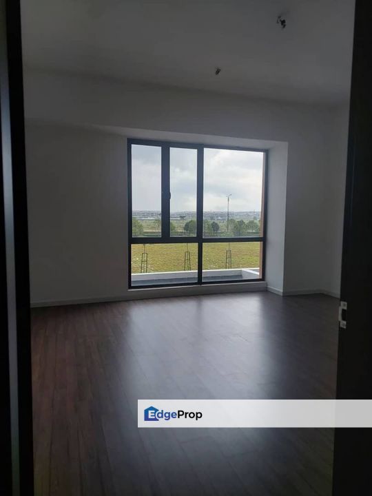 2 storey Terrace Serenia Anisa Serenia City Sepang, Selangor, Sepang