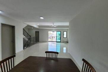 Elegan Residensi, Taman Putra Perdana