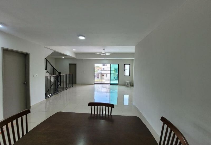 Elegan Residensi, Taman Putra Perdana