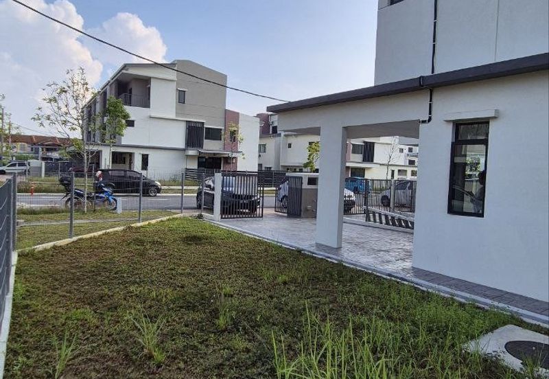 Elegan Residensi, Taman Putra Perdana