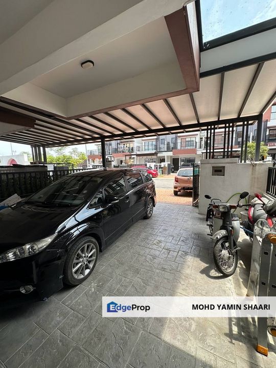 Fully Renovated House Myra Meranti, Near Cyberjaya, Selangor, Puchong