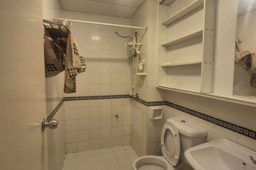 May Tower Serviced Residences