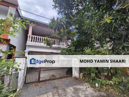 End lot Fully Extended Teres 2 tingkat Bumi lot Jalan Mawar 2A Puchong Perdana, Selangor, Puchong