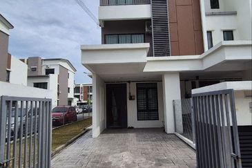 Elegan Residensi, Taman Putra Perdana