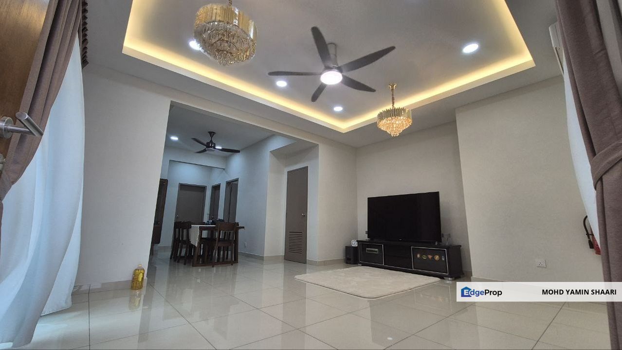 END LOT Lower Unit Elegan Residensi - Renovated, Selangor, Puchong