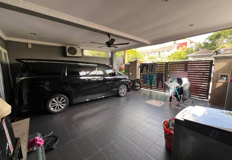 Taman Saujana Puchong