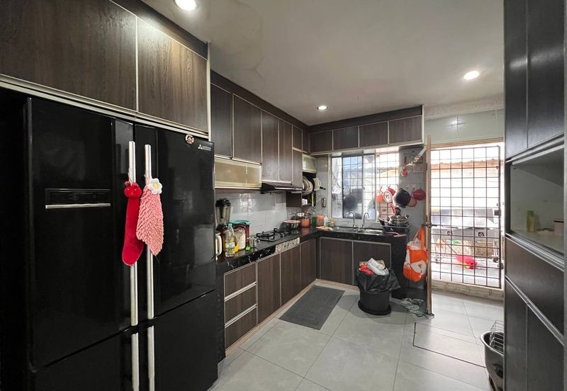 Taman Saujana Puchong