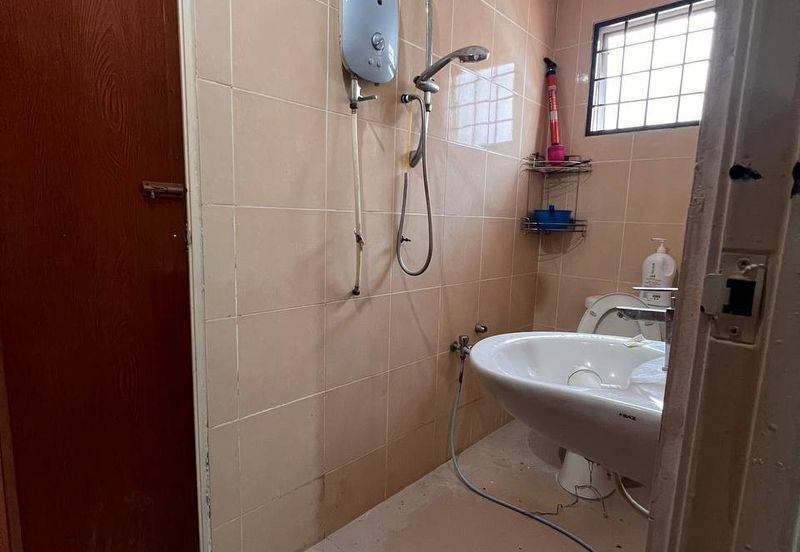 Taman Saujana Puchong