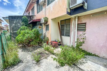 La Cottage Taman Putra Perdana