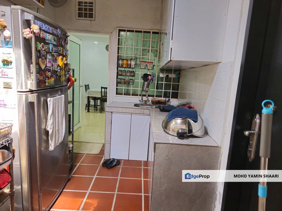 Teres End lot 2tingkat, Jalan 6, Tmn Putra Perdana, Puchong - Facing Open, Selangor, Puchong