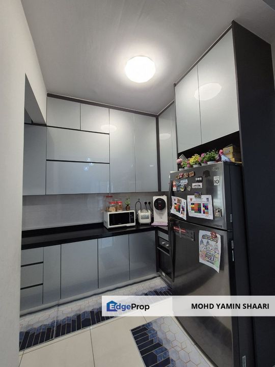 Cheapest for Non bumi unit in Elegan Residensi, Puchong - Near Cyberjaya, Selangor, Puchong