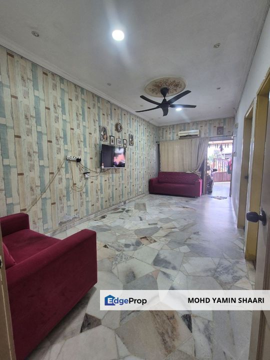 1sty terrace Tmn Berjaya, Sg Chua, Kajang, Non bumi lot, Selangor, Kajang