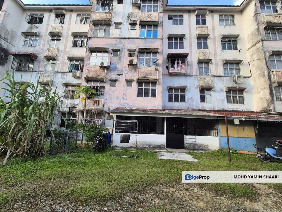 𝐑𝐮𝐦𝐚𝐡 𝐛𝐚𝐰𝐚𝐡, 𝐠𝐫𝐨𝐮𝐧𝐝 𝐟𝐥𝐨𝐨𝐫, 𝐀𝐩𝐚𝐫𝐭𝐦𝐞𝐧𝐭 𝐀𝐧𝐠𝐠𝐞𝐫𝐢𝐤, 𝐓𝐚𝐦𝐚𝐧 𝐏𝐮𝐭𝐫𝐚 𝐏𝐞𝐫𝐝𝐚𝐧𝐚 𝐔𝐧𝐭𝐮𝐤 𝐃𝐢𝐣𝐮𝐚𝐥, Selangor, Puchong South