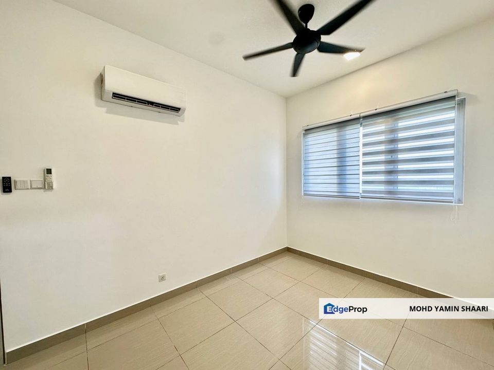 NICE OPEN LAKE VIEW LBS Skylake Residence Taman Putra Perdana Puchong Selangor, Selangor, Puchong