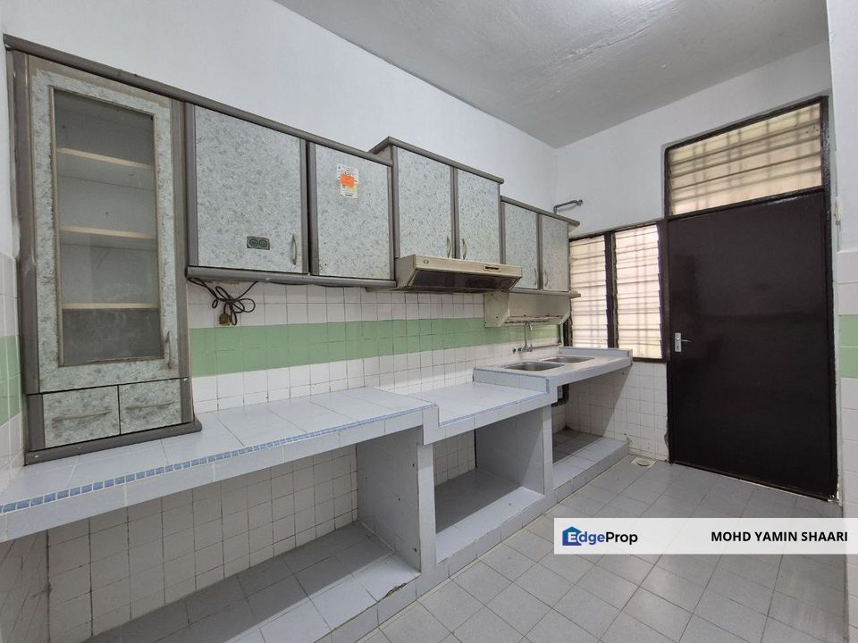 2 Storey House Bandar Rinching, 43500 Semenyih Selangor, Selangor, Semenyih