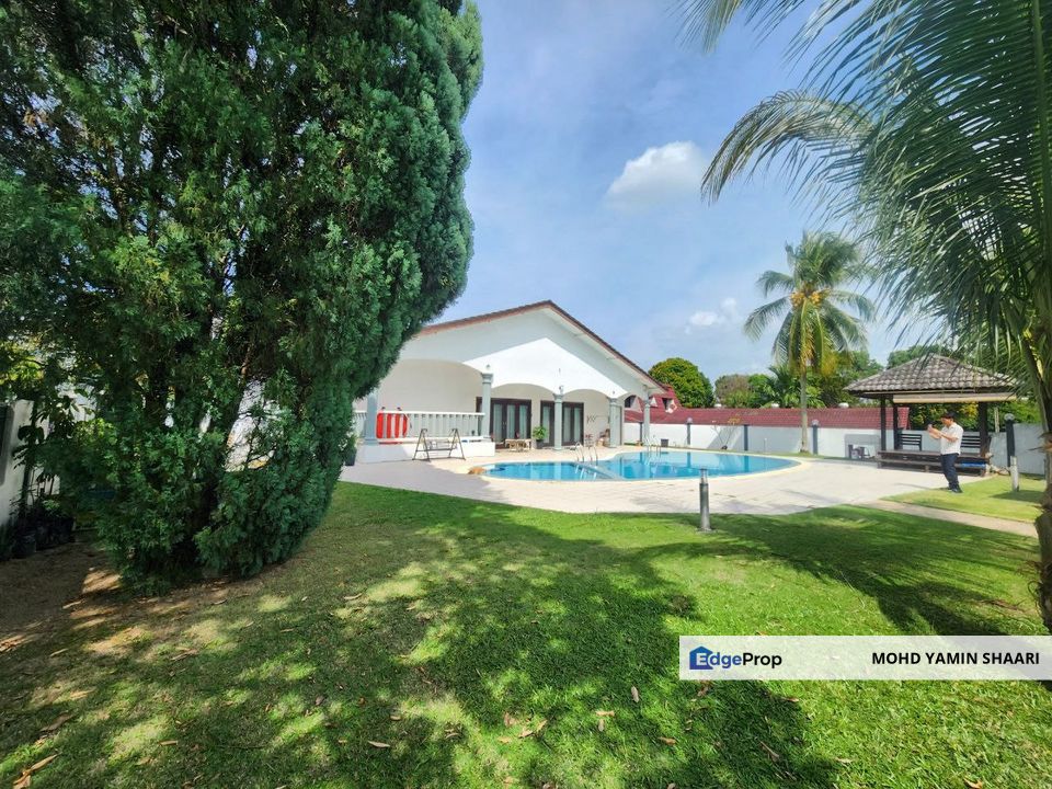 Seksyen 3 Bungalow with Swimming Pool, Selangor, Shah Alam