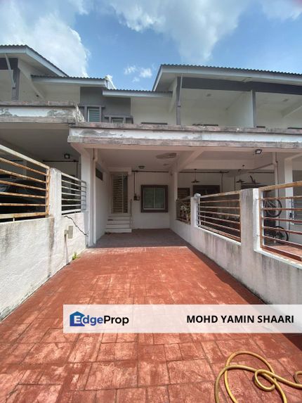 The Lake Residence, Super link Townhouse, Upper unit,
, Taman Putra Perdana , Puchong, Selangor, Puchong