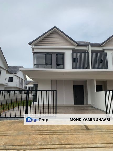 PARTIAL FURNISHED | SEMI D HOUSE
SEJATI LAKESIDE 2 @ CYBERJAYA
BRAND NEW | BARE UNIT, Selangor, Cyberjaya