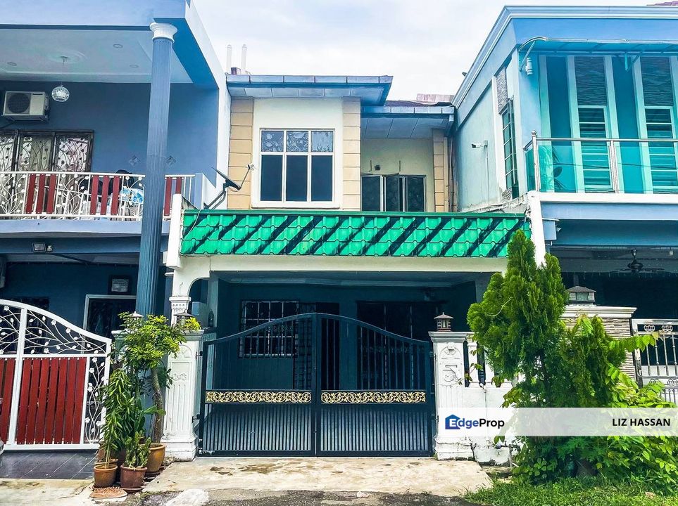 Renovated Extended 2 Storey Terrace Jalan Putra 4 For Sale Rm440 000 By Liz Hassan Edgeprop My