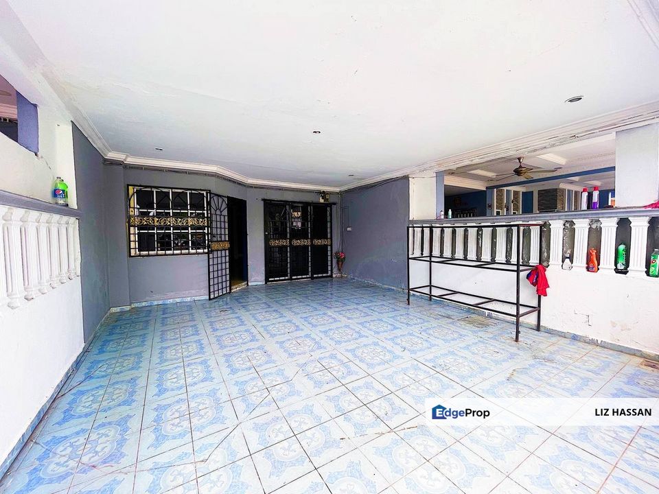 Renovated Extended 2 Storey Terrace Jalan Putra 4 For Sale Rm440 000 By Liz Hassan Edgeprop My