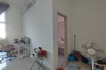 Austin Residence @Taman Mount Austin