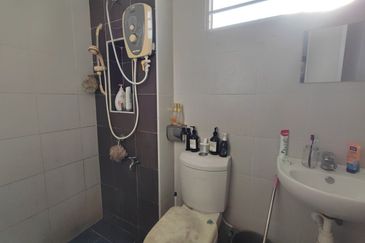 Austin Residence @Taman Mount Austin