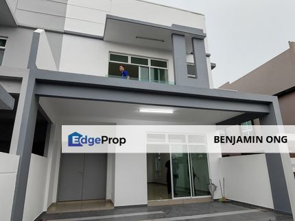 Ulu Tiram Bukit Jaya End Lot, Johor, Ulu Tiram