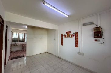 Flat Taman Ungku Tun Aminah