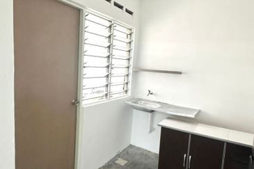 Taman Pulai Utama Flat