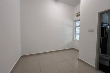 Austin Residence @Taman Mount Austin