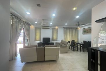 Taman Austin Heights