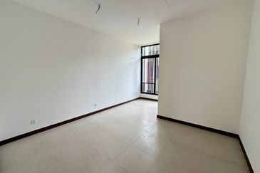 Aurora Resort Villas