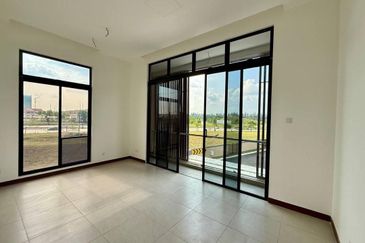 Aurora Resort Villas