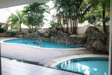 Pangsapuri Orchid View Luxury Apartment