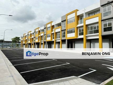 Molek Hub Brand New Shoplot For Rent, Johor, Johor Bahru