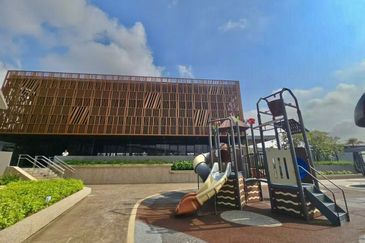 Aurora Resort Villas