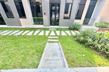 Aurora Resort Villas