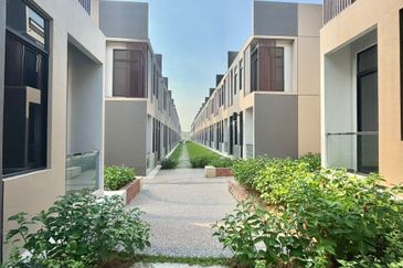 Aurora Resort Villas