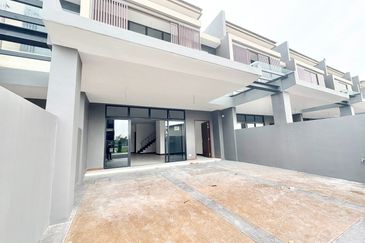 Aurora Resort Villas