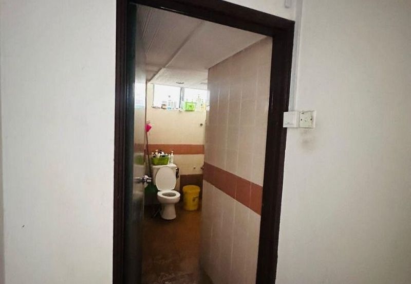 Tanjung Puteri Condominium