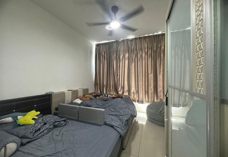 Dedaun Hijau (Greenfield Regency)