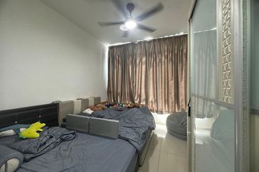 Dedaun Hijau (Greenfield Regency)