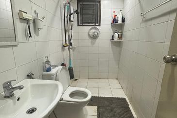 Dedaun Hijau (Greenfield Regency)