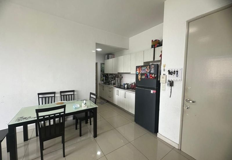 Dedaun Hijau (Greenfield Regency)