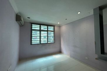 Villa Krystal, Bandar Selesa Jaya
