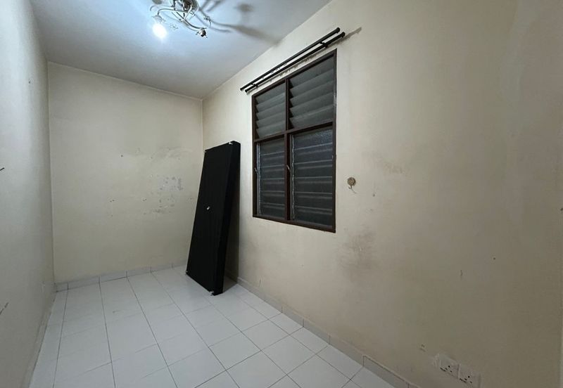 Villa Krystal, Bandar Selesa Jaya