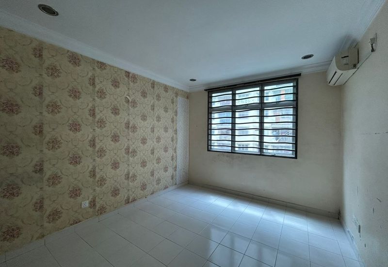 Villa Krystal, Bandar Selesa Jaya
